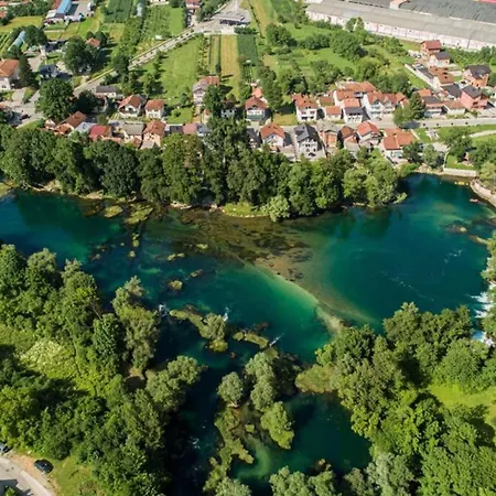 Apartment Home Apartamento Bihać