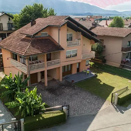 Апартаменты Apartment Home Бихач